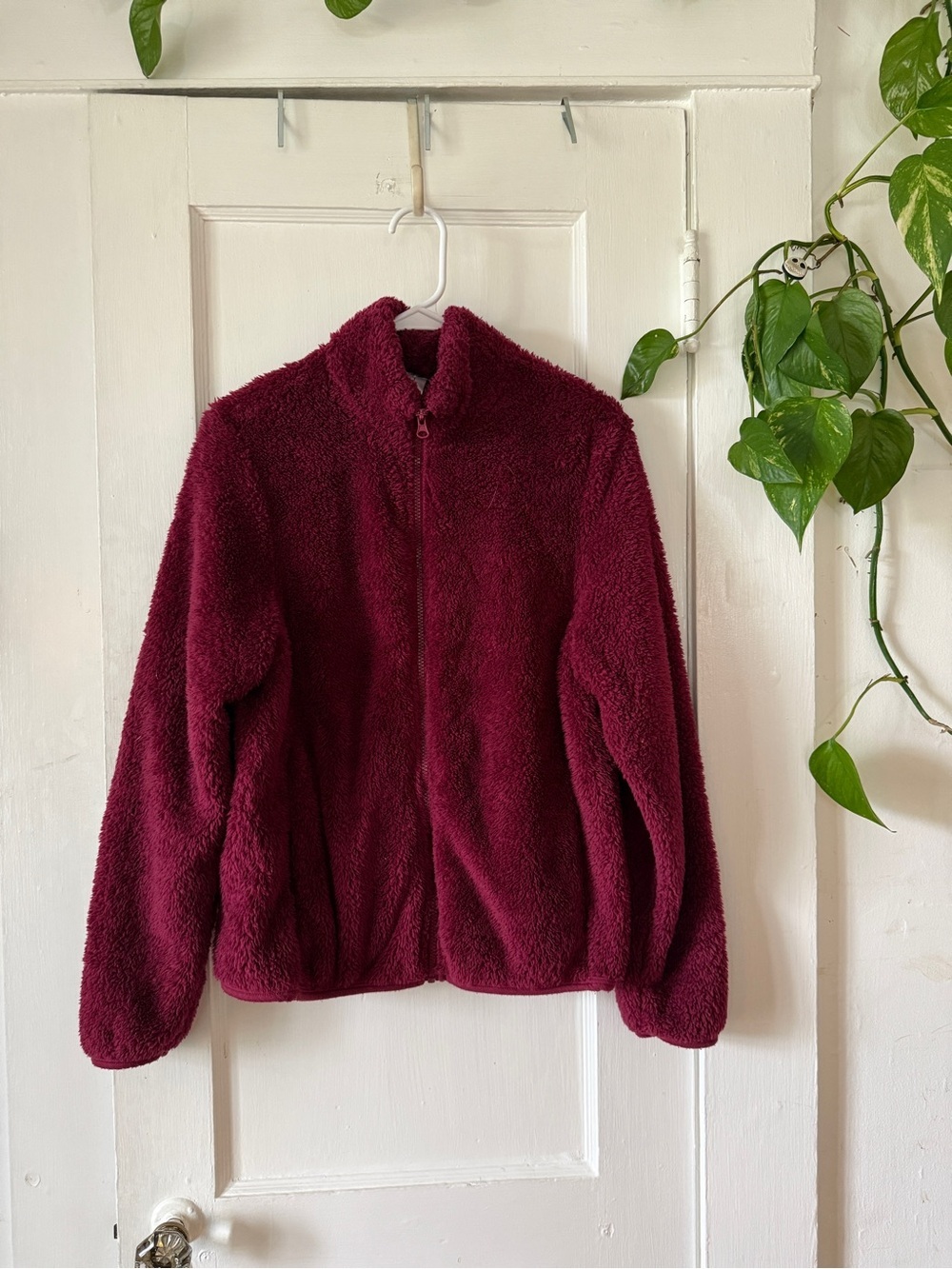 just be Plush Full-Zip Jacket in Deep Wine size L